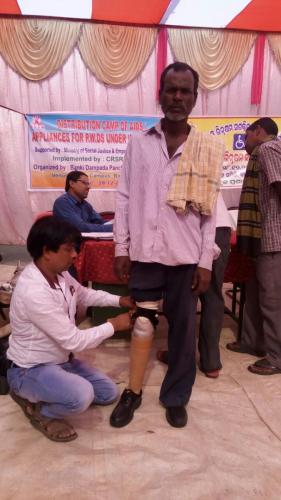 Cuttack distribution camp photo 3