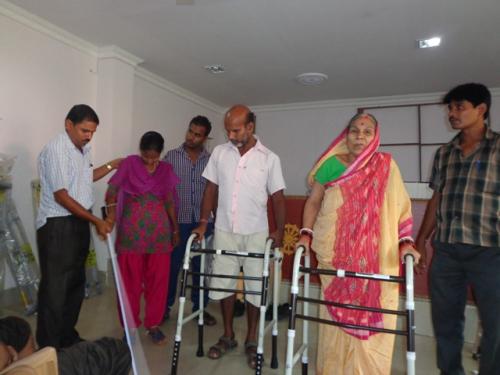 Jajpur distribution camp photo 3